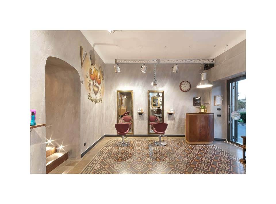 Genova, Hair Factory Max 10